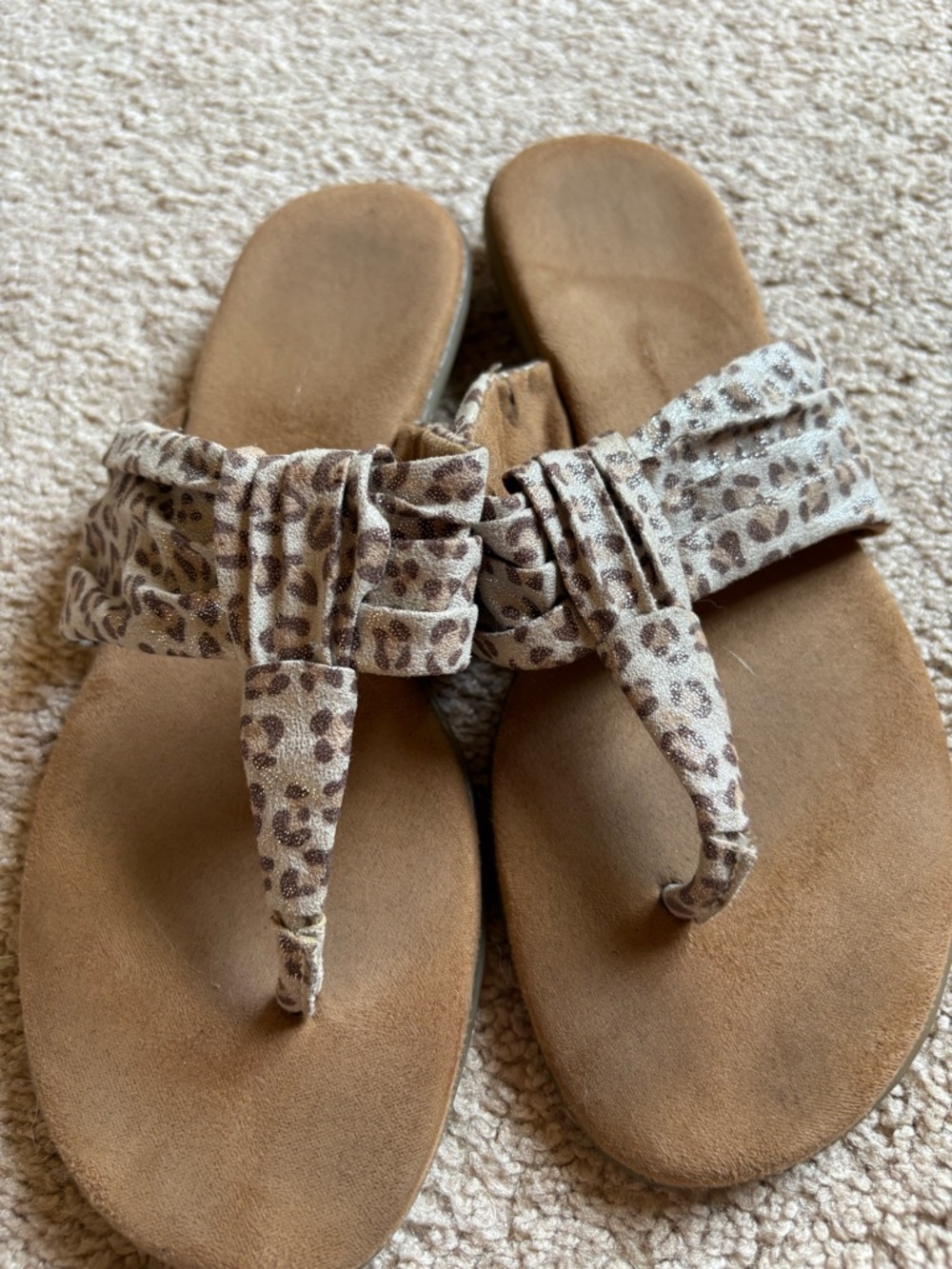 AEROSOLES Leopard-Print Knotted Toe-Post Sandals - Tan/Brown